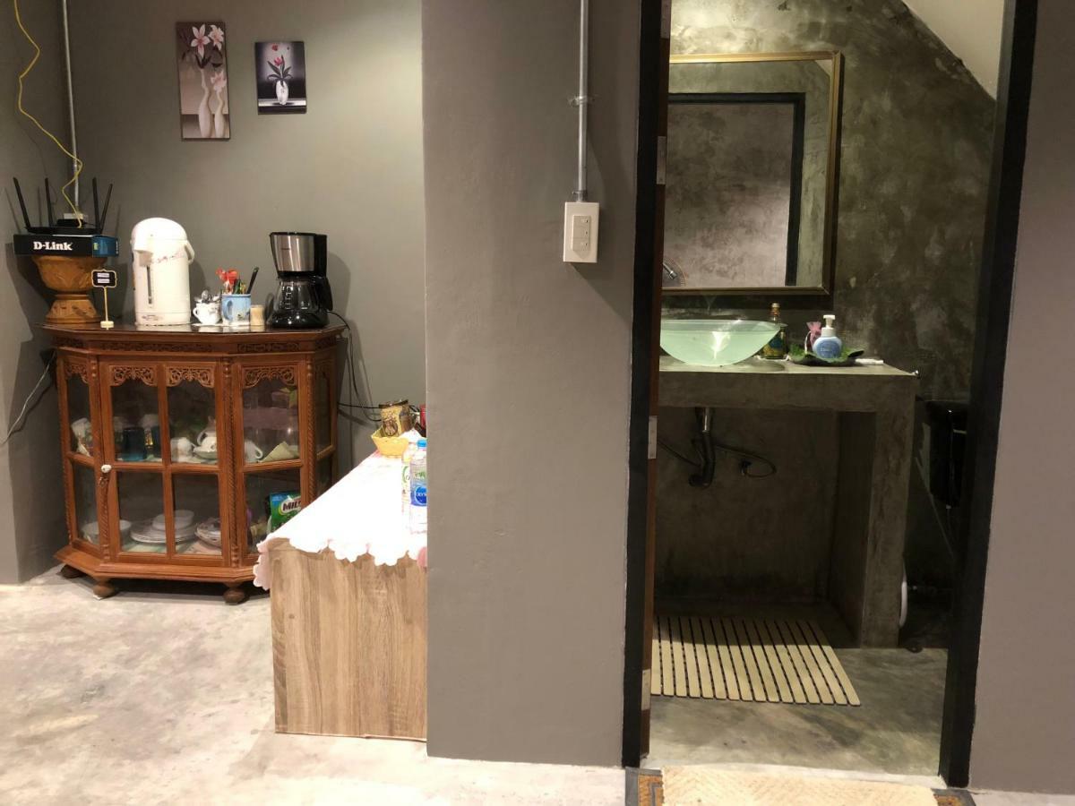Alley Living Rama8 Bangkok Eksteriør billede